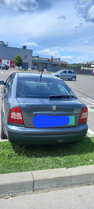 Skoda   Octavia  1    1,6   benzina