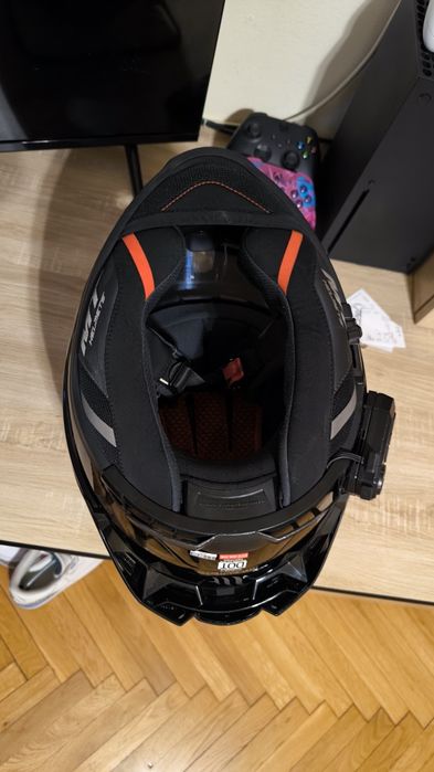 Cască MT Thunder 4 SV Mărimea L