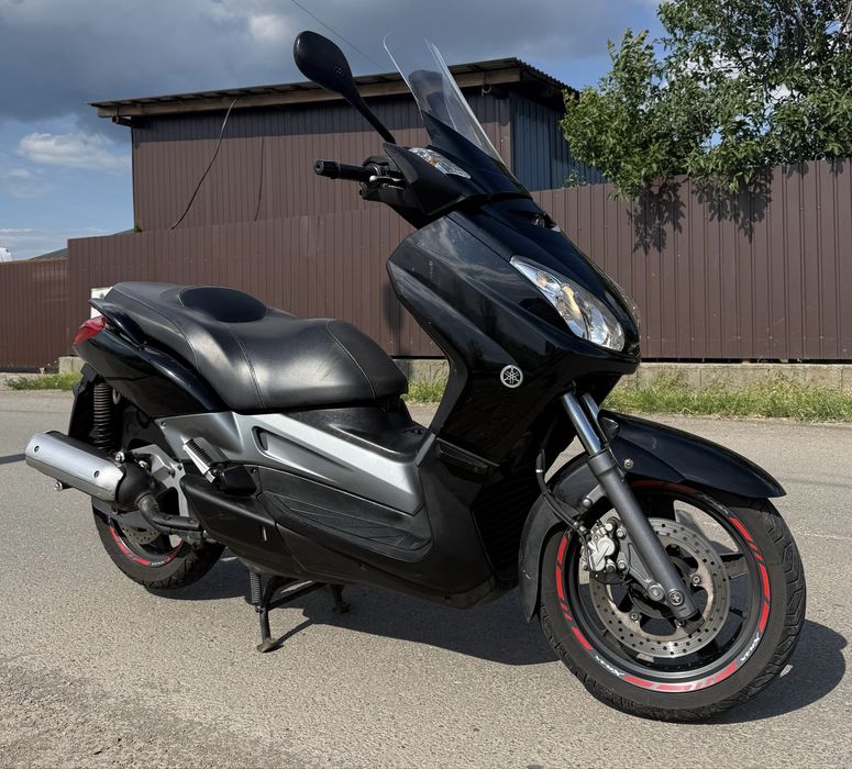Yamaha x max 125 cat B
