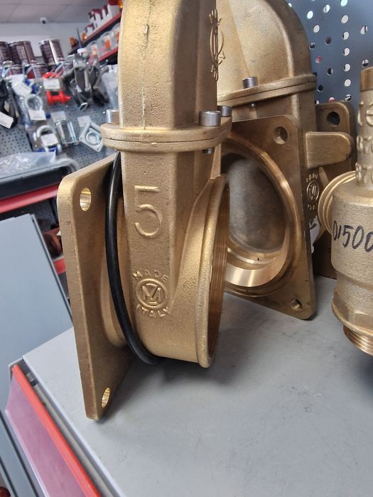 Vana robinet vidanja 2.3.4.5.6 toli import Italia