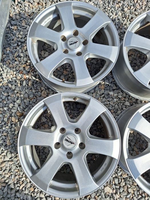 5x120..17 цола..8j ET38 Autec