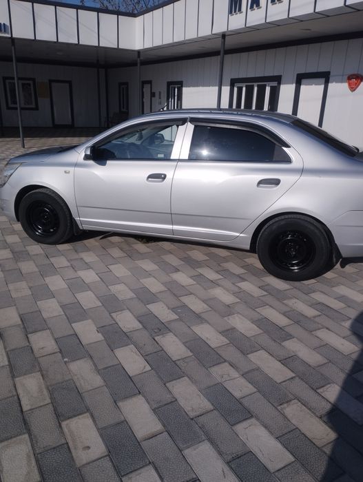 Продам свой кобальт 2013