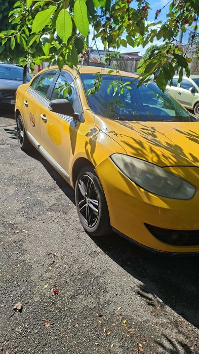 RENAULT Fluence 2012 — imagine 5