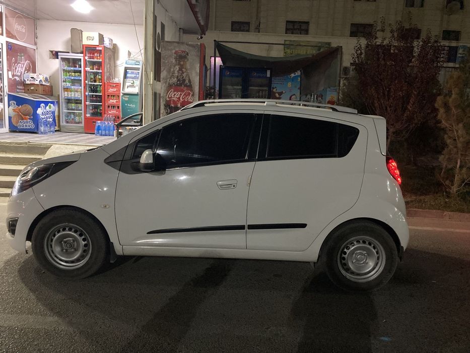 Moshina sotiladi xoladi ideyal