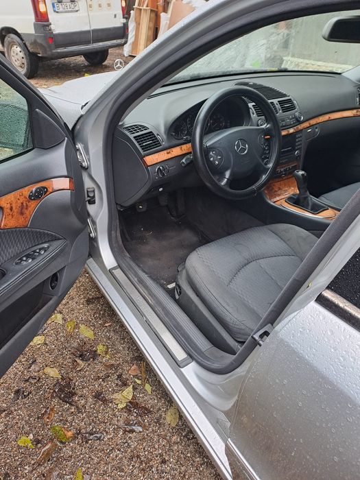 MERCEDES-BENZ E-Class 2004 — imagine 5