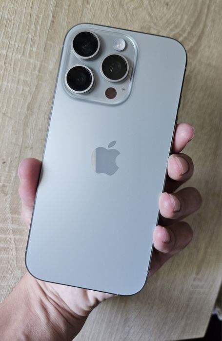 93% IPhone 16 pro