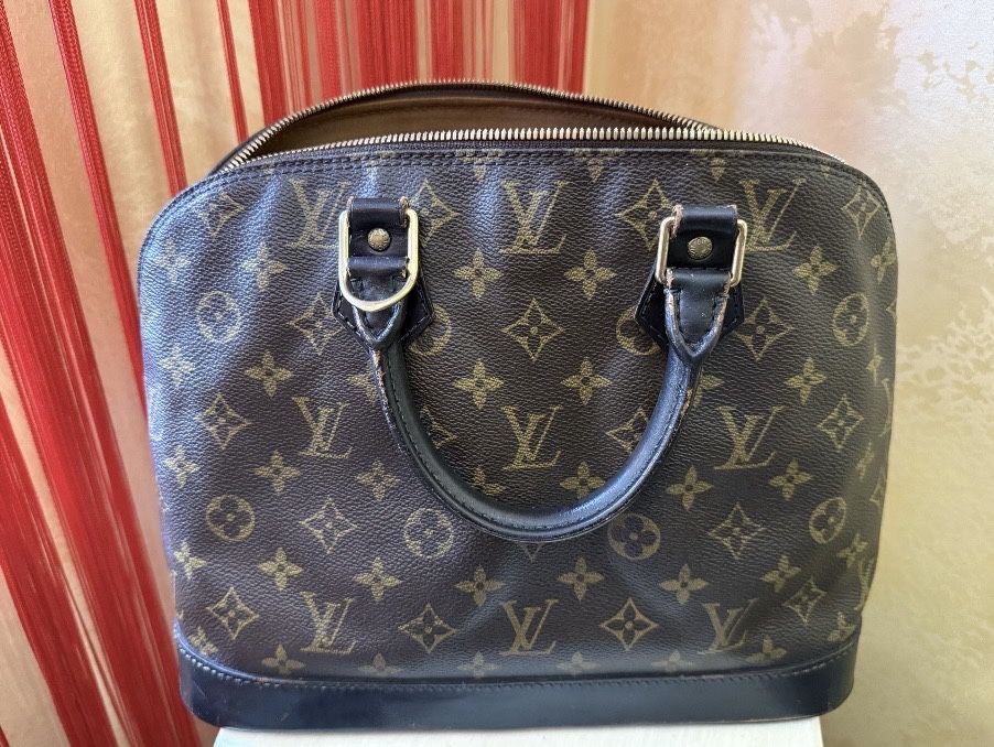 Poșetă Louis Vouiton Paris ORiGiNAL%