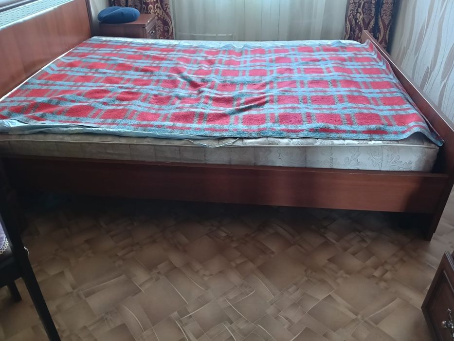 Продам кравать в хорошем состоянии