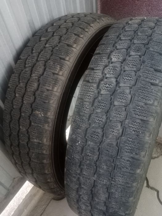 Продам 2 шины от Газели