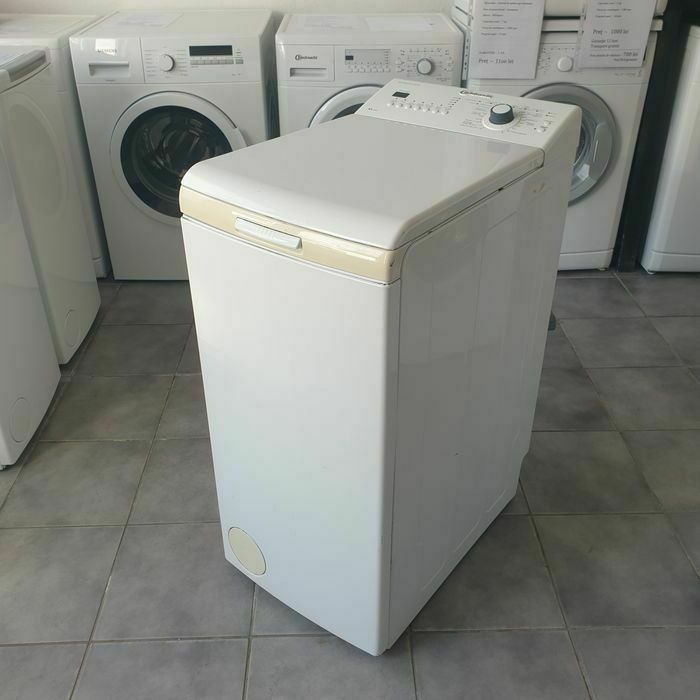 REDUCERE 300 lei. Masina de spălat rufe Whirlpool  / cu încărcare vert