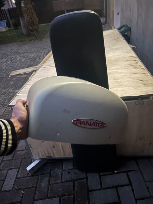 Tapiterii piele diferite dimensiuni