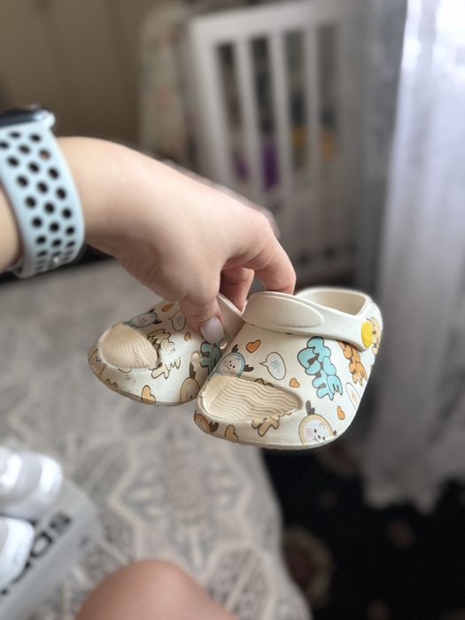 Продам обувь для малыша