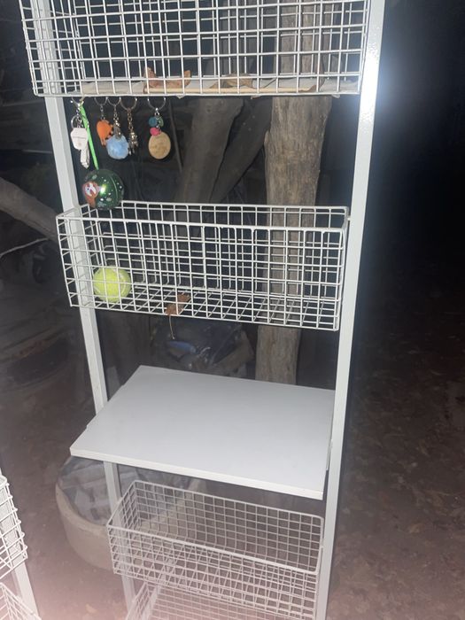 Продаются стилажи