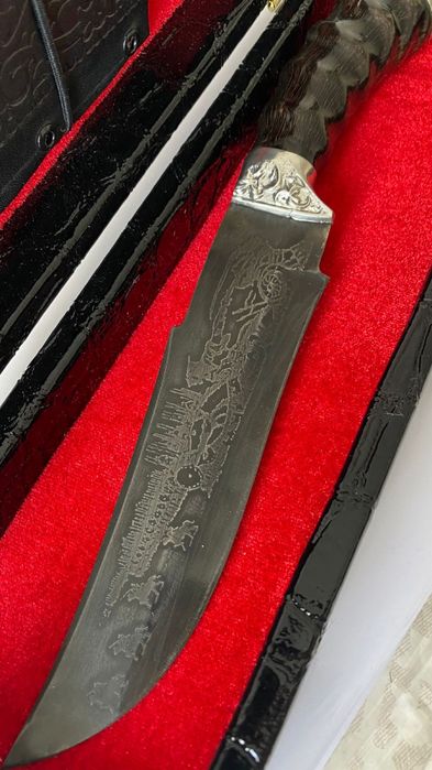 Продам нож новый