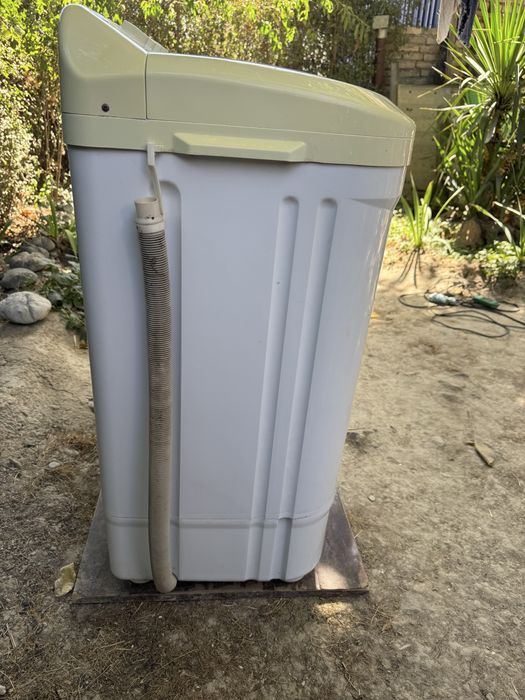 Продам стиральную машину !САМОВЫВОЗ! TCL TWM-90DB, полуавтомат, 9 кг