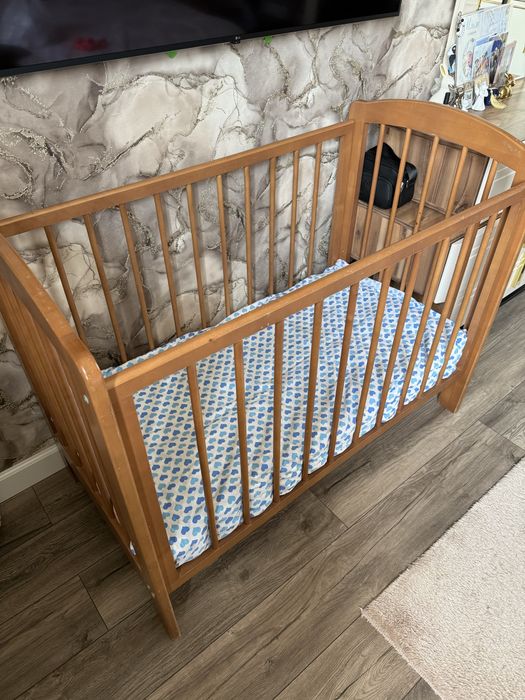 Продам детскую манеж