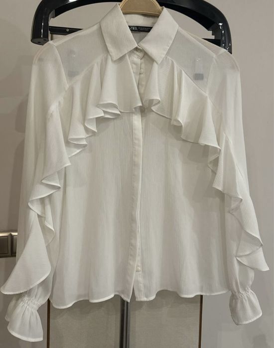 Продам блузку Zara в отличном состоянии!