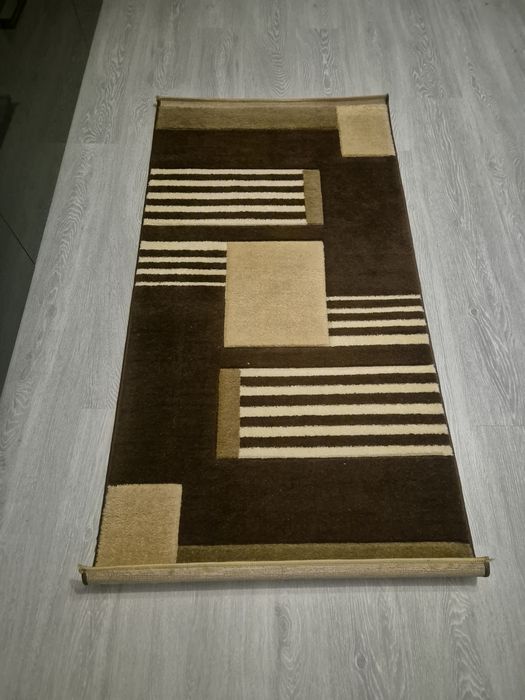 Vand 2 covoare / traverse