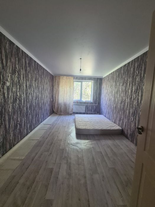 Продаётся 3х ком.кв. в 4мкр дом 7