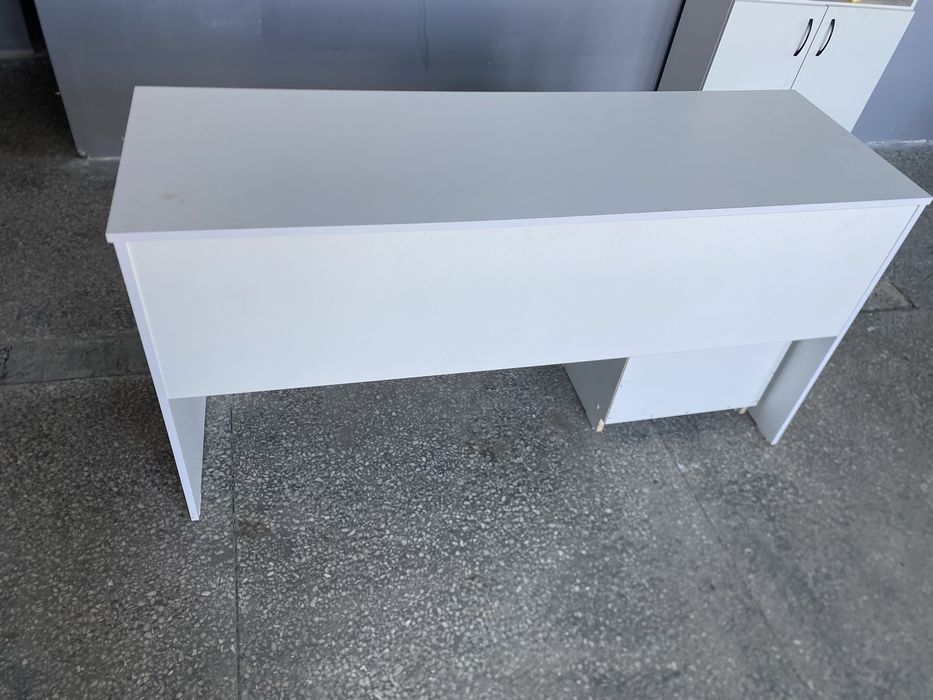 Продам стол рабочий