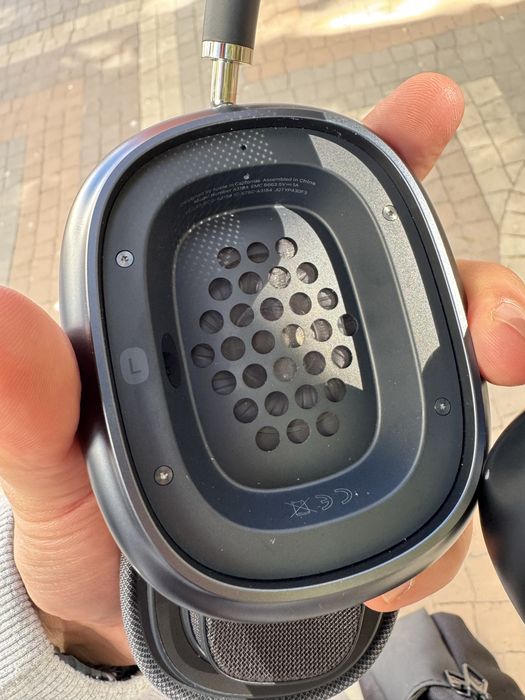 Air Pods Max На Тайпси
