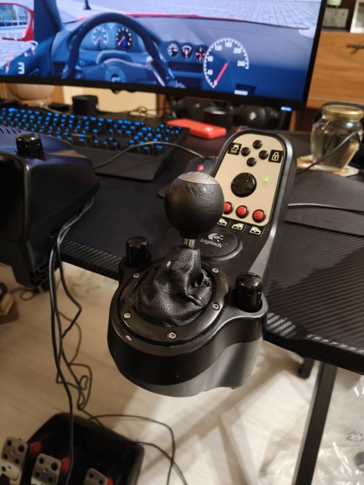 Волан с педали Logitech g27