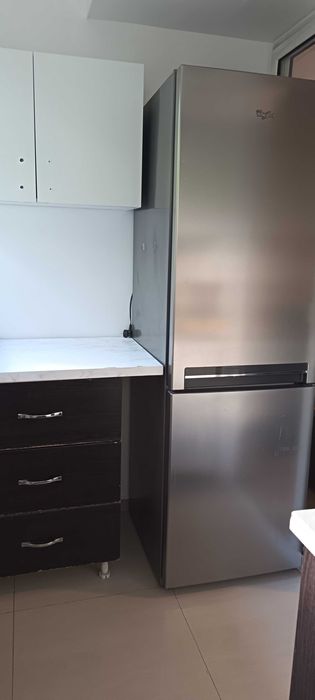 Apartament 3 camere de închiriat