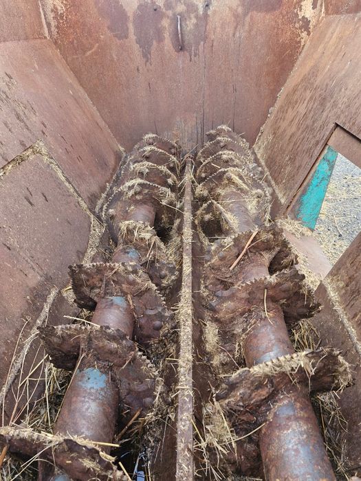 Продается кормосмеситель