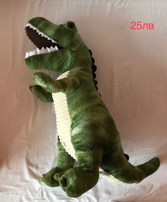 Лотове плюшени играчки