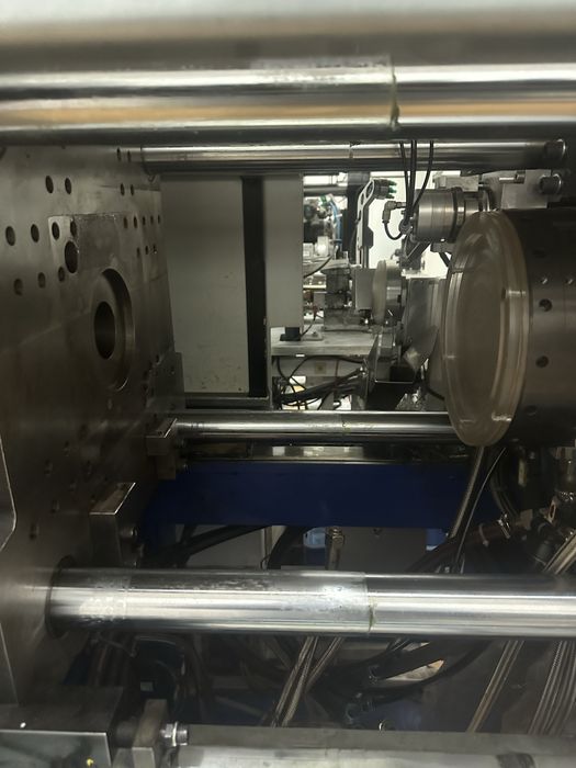 Шприц за машки детайлли до 20 гр