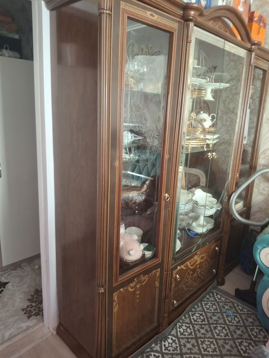 Продам стенку самовывоз