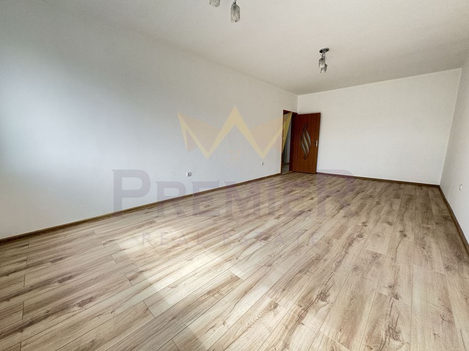Продава се Двустаен апартамент в София, Красна поляна 3 - 71 кв.м за 1422 €/кв.м - Снимка #1