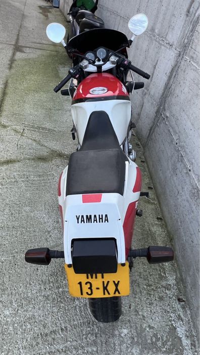Yamaha FZR 600 Genesis