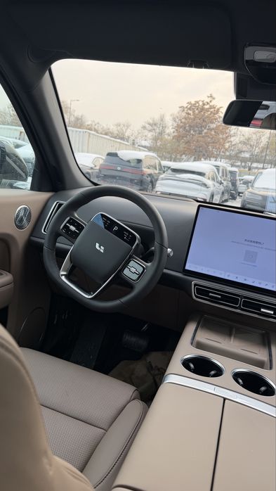 Lixiang Li L7 Ultra Restyling 2026 кора/кофе