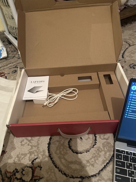 LAPTOPS гарантия 1 мецес