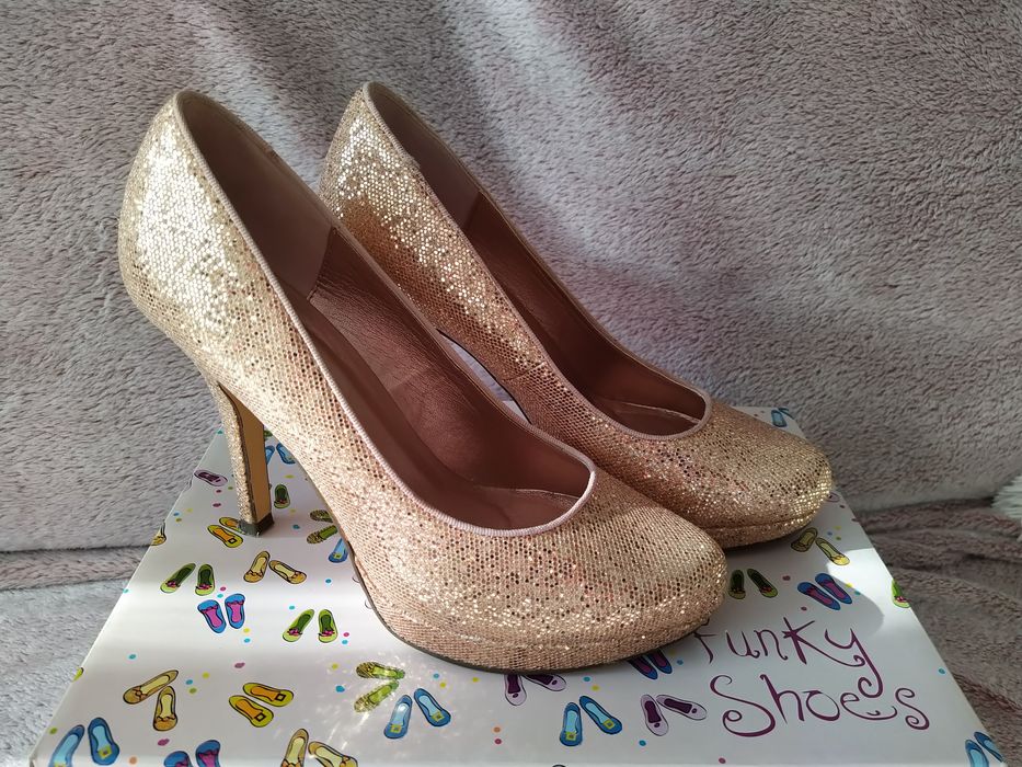 Pantofi cu toc Funky Shoes