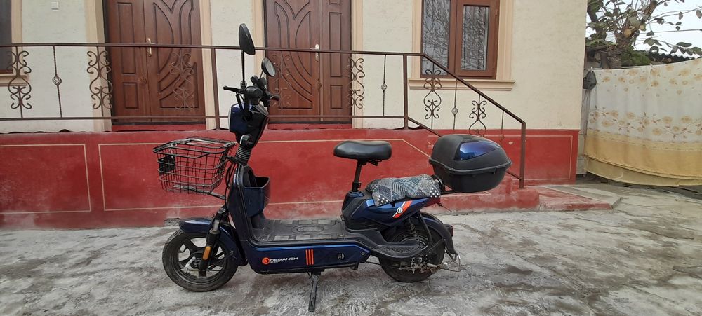 Skuter sotiladi ideal