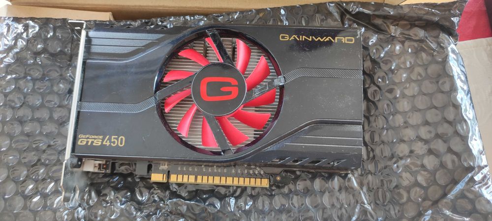 Nvidia GTS 450 / Nvidia GTX 650
