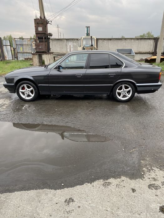 Продам ………………………