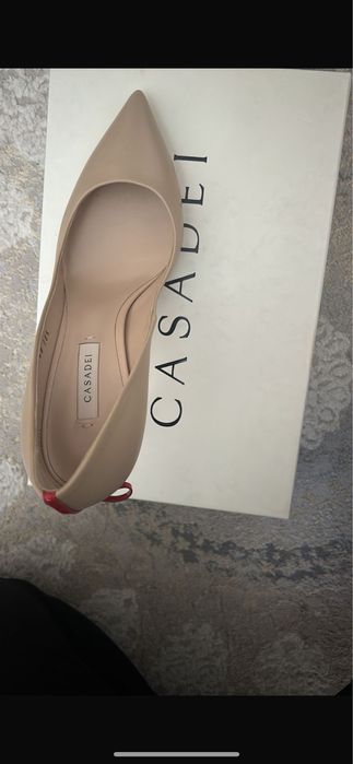 Продам итальянскую обувь