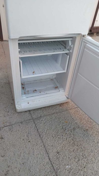 Холодильник на запчасти