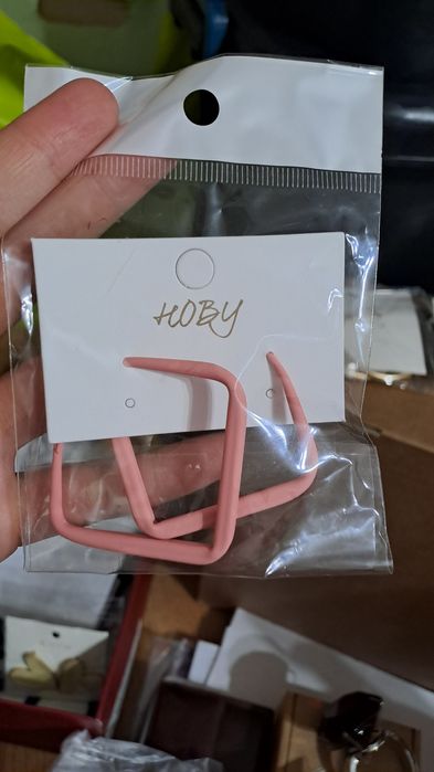 Продаю серьги разные