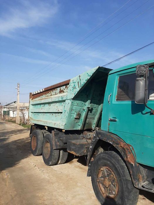 Kamaz ( o`rtacha holatda-kuzovda ozgina ishi bor)