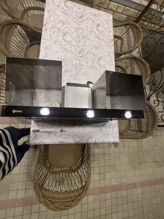 Газ плита  гефест + вытяжка