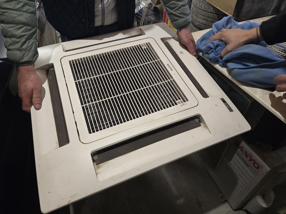 Касетъчни климатици