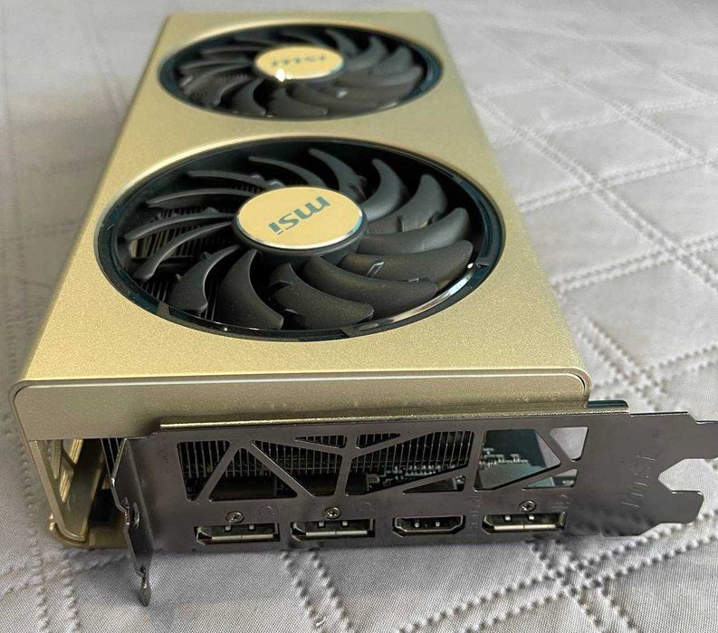 MSI Radeon RX 5700 XT Evoke OC 8GB | Много добро състояние