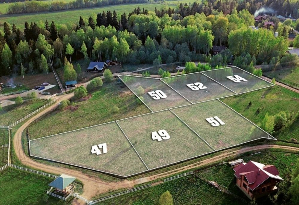 Дурмон Қ.Ф.Й. Мурод Шералиев маҳалласида 11 сот. ер участкаси сотилади