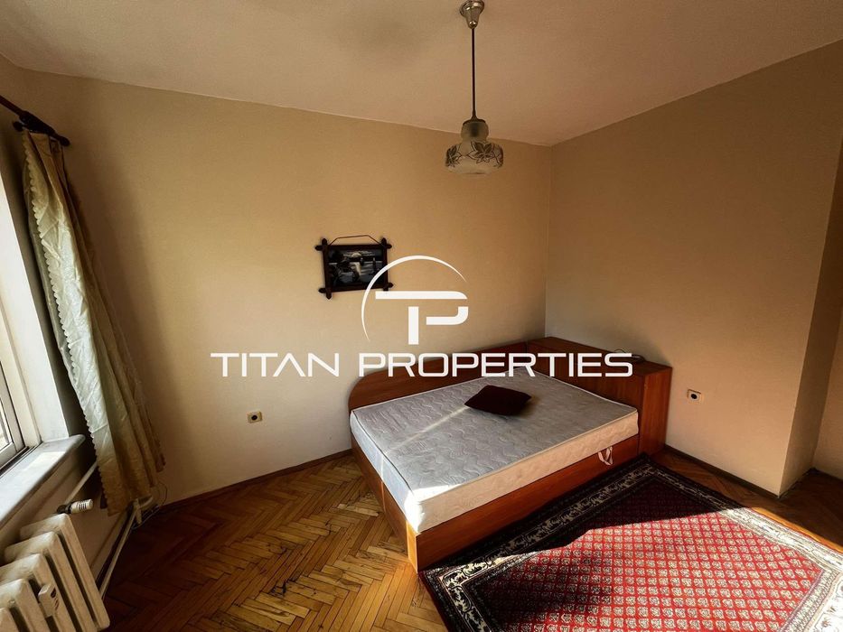 Дава се под наем Двустаен апартамент в Пловдив, Център - 68 кв.м за 350 € - Снимка #5