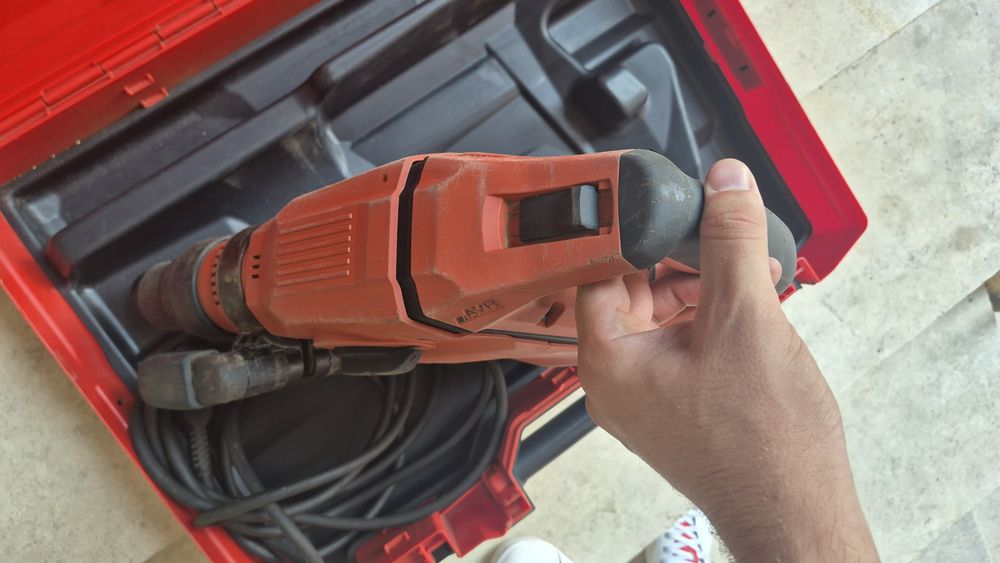 Къртач Hilti Te 500  - AVR