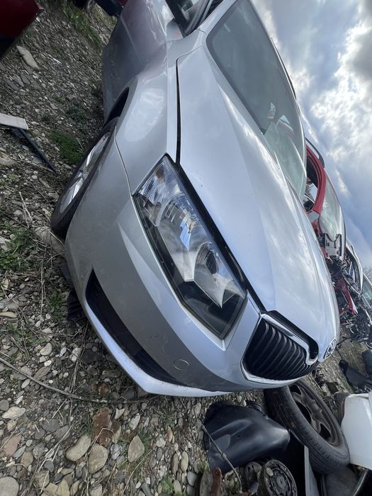Fata completa Skoda Octavia 3 Break 2015
